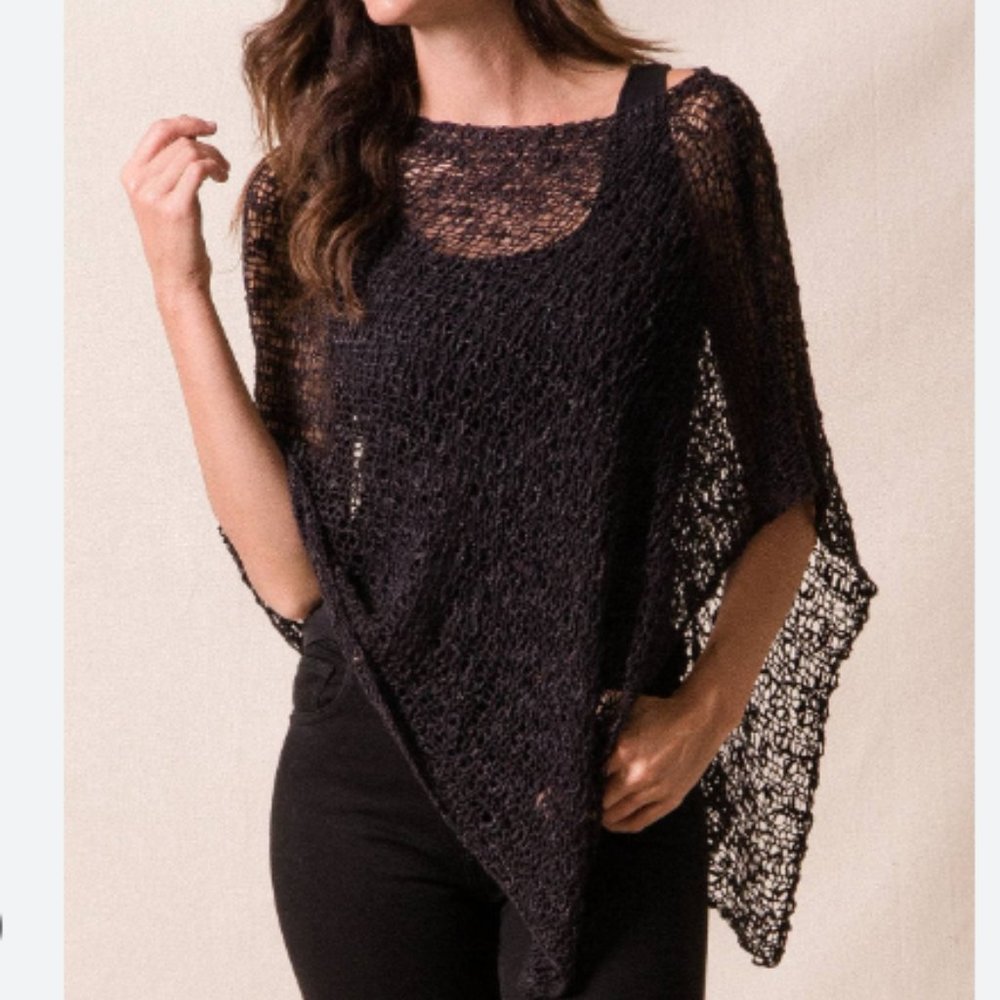 Lost River Sivana Knit Poncho Shawl Sweater in Black